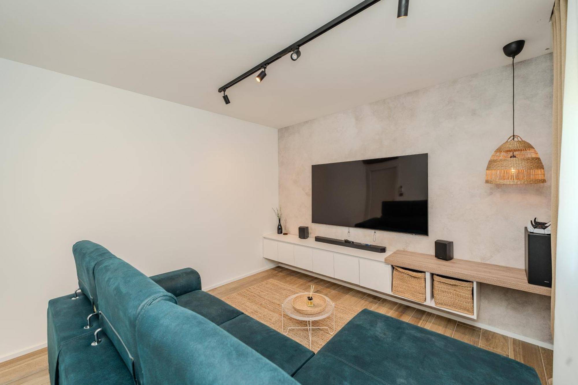 Hill Villa *